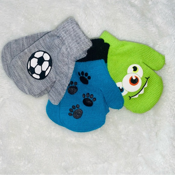 NWT Baby Mittens set - Picture 4 of 4